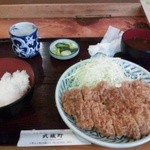 ロースかつ定食