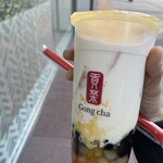 ゴンチャ - ホワイトパールピーチミルクティー+パールトッピング(L size)