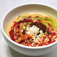 絶品麻辣胡⿇坦々麺