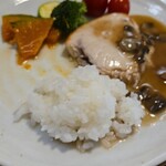 キッチン ブルー グローブ - ご飯を乗せた