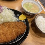 とんかつ 美濃屋 - 特選ロースかつ定食