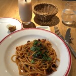 TRATTORIA AL POMPIERE - トマトソースパスタがたこと茄子の歯応え違いで美味しいです♪