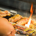 地鶏焼鳥 阿波尾 - 新鮮「地鶏」を備長炭で焼き上げます