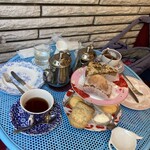 タイニー トリア アフタヌーンティー＆カフェ - 