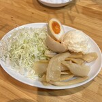 飲食笑商何屋ねこ膳 - 