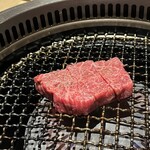 精肉卸問屋直営焼肉店 牛次郎 - クリ