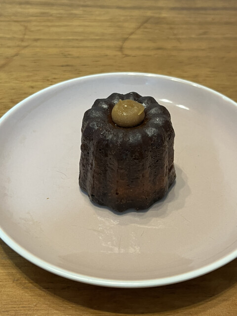 カヌレのセレクトショップ。』by light564 : カヌレマニア 渋谷