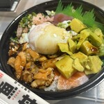 魚丼 - 