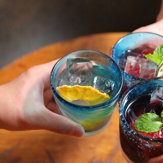 全100種類のサングリアが渋DRA名物！！迷う人続出！！