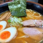 東池袋 大勝軒 吉祥寺 - 美しい盛りつけ。