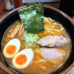 東池袋 大勝軒 吉祥寺 - ラーメン小に煮玉トッピング。