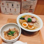 ラーメンWalkerキッチン - 