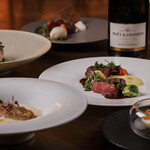 TOKYO Whisky Library - 