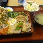 菊新 - 「魚沼丼」（1400円）