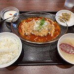 中華料理 味来郷 - 四川よだれ鶏定食