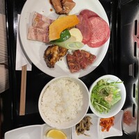 焼肉チャンピオン ペントハウス -  焼肉チャンピオン ペントハウス -