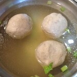 阿富魯肉飯 - 貢丸湯