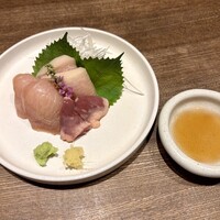 炭火焼鳥 とり将 - 本日のお造り 990円 