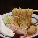 NIBOSHI MANIA - 銀鱗サバヌーヴォー鮮魚煮干蕎麦 麺