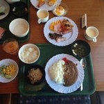 三井ガーデンホテル - 朝はカレー中心に〜