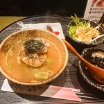 金の穂銀の水 - 