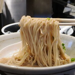 弘明寺丿貫 - 新秋刀魚の冷やし蕎麦の麺