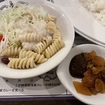 横須賀海軍カレー本舗 - 