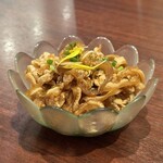 琉球酒場 げん - 「ミミガー」