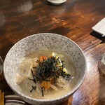 炭火焼肉 ホルモン にく式 - コムタン冷麺