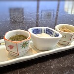 旬や みなくち - 前菜3種・・どれも少量ですが、前菜が付くのは嬉しい。(〃▽〃)