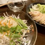 外灘紅緑灯 新なんば店 - 大根サラダに蒸し鶏✨