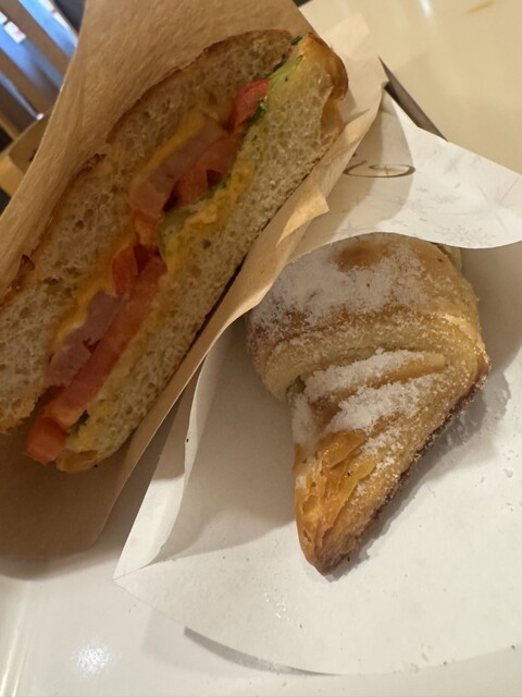 Saint Marc Cafe Ario Nishiarai