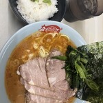 ラーメン 町田家 町田本店 - 
