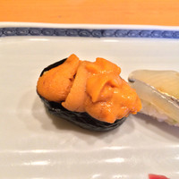 銀座寿司幸本店 丸ビル店 - うに