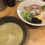 Ramen 辻 - 牡蠣と鶏の白湯つけ麺