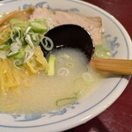 札幌らーめん 大心 - スープ