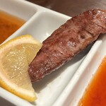 焼肉ホルモン はねいし - 