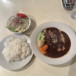 ビーフシチューとハンバーグステーキのお店 BUN吉 - 