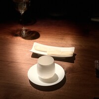 EPURE - 【温前菜-1】
                ④刻み松茸(山口県岩国産)入り魚介コンソメスープ
                ⑤松茸(山口県岩国産)巻きシガレット