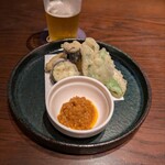 カモシヤ - 旬野菜のフリット3種盛 400円