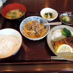 旬菜織部 - 2014.5塩さばと牛肉玉子とじ定食