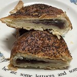 EURO BAKERS - あんこギッフェリの断面