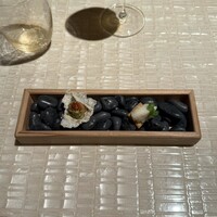 ベージュ アラン・デュカス 東京 - 