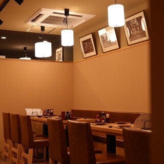 適合各種場合，無論是一人用餐還是包廂聚會，皆可輕鬆享用◎