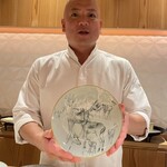 銀座 しのはら - 先月のライオンと違う、と気付いたらポーズで見せてくれました