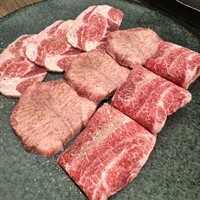 東京食肉市場直送 肉焼屋 D-29 広尾店 - 