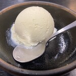 たつみ食堂 - バニラアイス