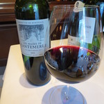 レストラン マノワ - 赤