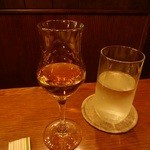 バー　スリーマティーニ - ラガヴァーリン