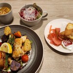 小さなトマト - Cランチ＋サラダセット